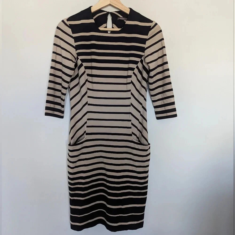 J. McLaughlin Striped Catalyst 3/4 Sleeve Sheath Dress Size XS Business Stretch